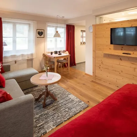 Allgaeu-moni Apartment *